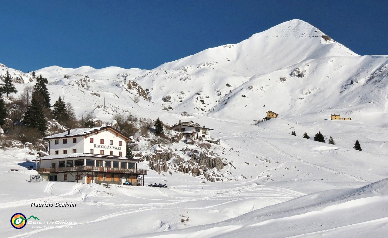 14 Rifugio Casari....JPG